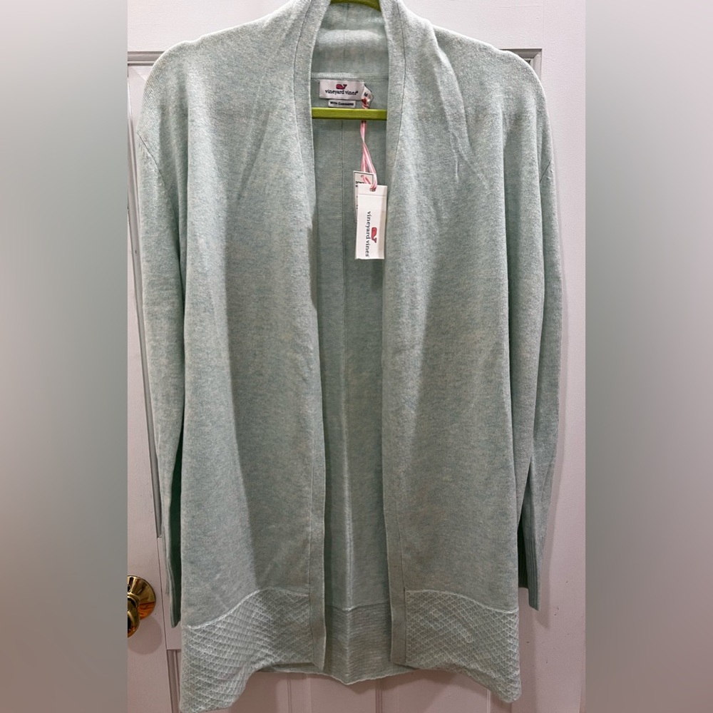 NEW vineyard vines Marino wool cashmere Cardigan  Sweater. Crystal blue. SZ M